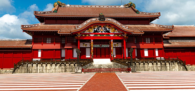 Onsen and  Okinawa Heritage Tour