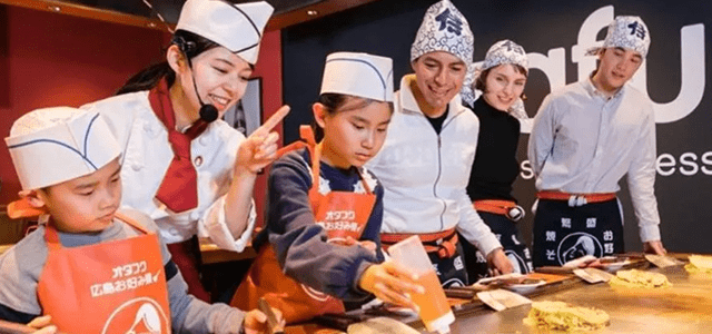 Hiroshima Local Food and Peace Memorial Park 1 Day Walking Tour