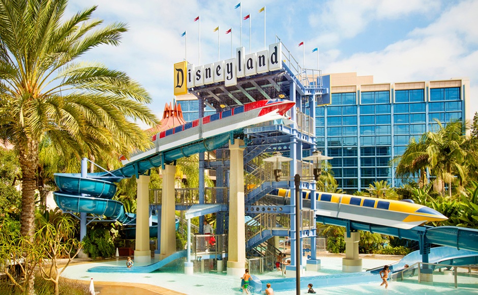 ディズニー直営ホテル ディズニーランド・ホテル 3泊4日～｜ホテル宿泊のみ・延泊可能　スタンダードルーム