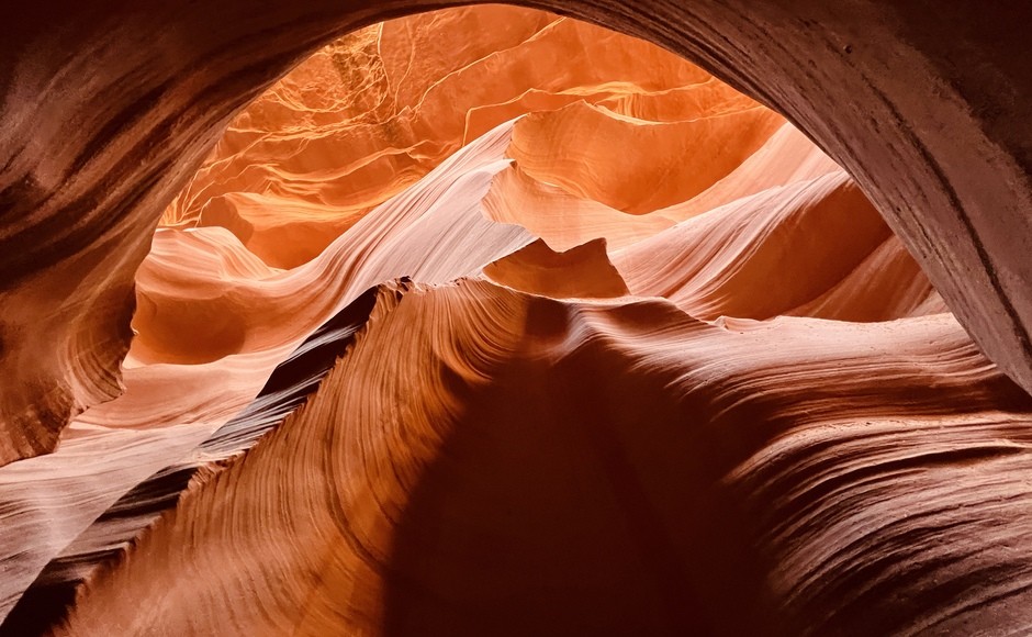 【ラスベガス発着・2泊3日】感動と絶景を心ゆくまで堪能。ベテランガイドと行く グランドキャニオン・アンテロープキャニオン含む 8大絶景巡り　プラン ①｜ツイン/トリプル（2又は3名1室）利用