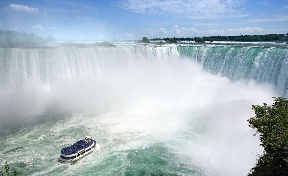 【バッファロー発着】 ナイアガラの滝（アメリカ側のみ） 日帰り観光ツアー＜英語ガイド｜送迎付き＞