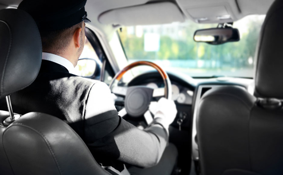 【英語/貸切】レイクルイーズのホテル ⇒ バンフのホテル★片道送迎<1-2名様>